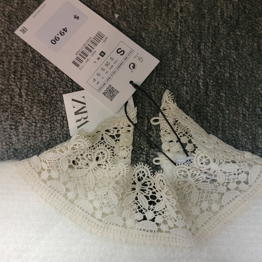 Zara oversized beige/cream sweater, Small - Picture 2 of 2